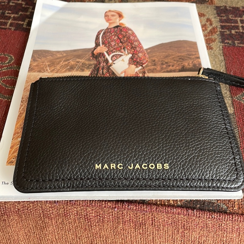 Marc Jacobs wristlet